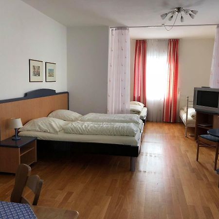Hotel Gaeubodenhof Straubing Ngoại thất bức ảnh