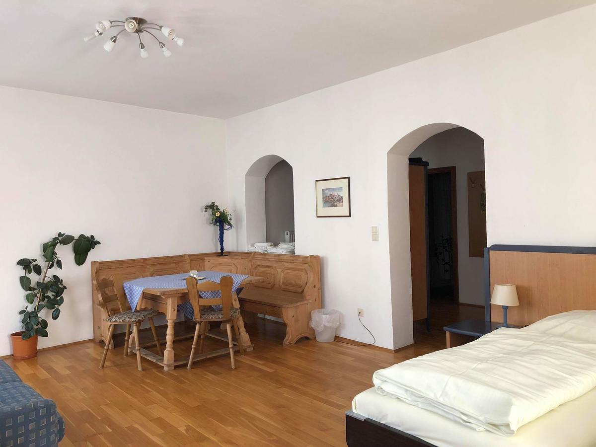 Hotel Gaeubodenhof Straubing Ngoại thất bức ảnh